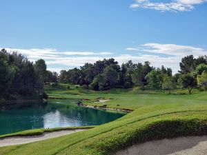 Shadow Creek 4th Water